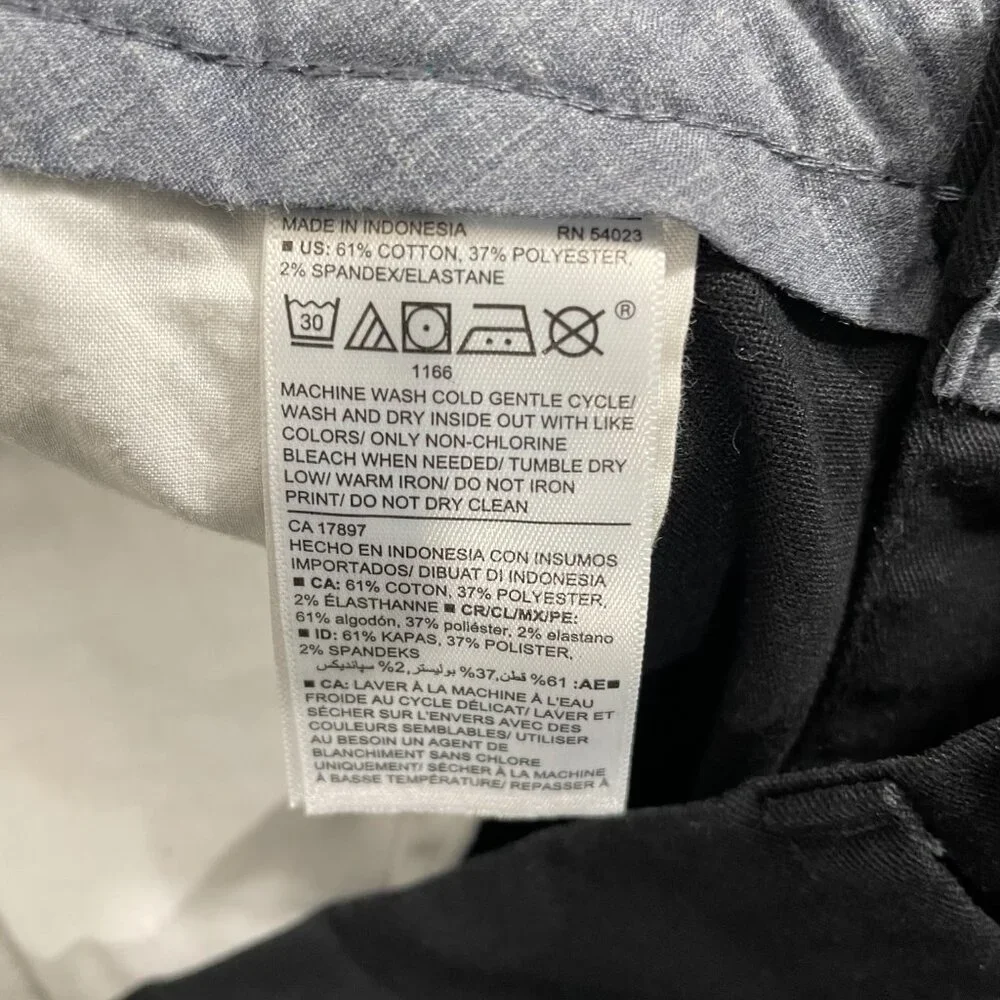 Old Navy Ultimate Straight Pants Men 38 Black Built in Flex Chinos - Picture 11 of 11